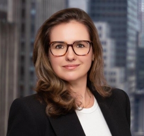  Julianna Herrmann Photo